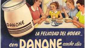 La compañía ha rediseñado sus carteles antiguos reflejando algunos tipos de familias que existen en la sociedad actual / DANONE