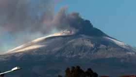 El volcán Etna entra en erupción /EP