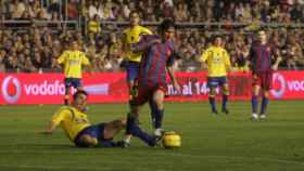 Un joven Leo Messi, jugando ante el Cádiz | REDES