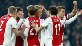 Los jugadores del Ajax celebran un gol / INSTAGRAM