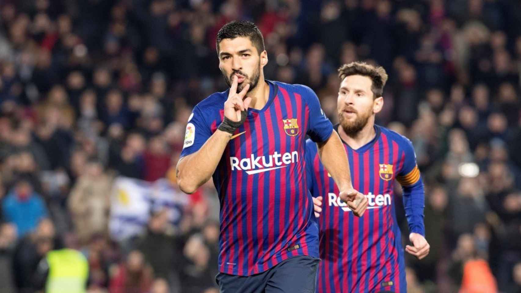 Leo Messi y Luis Suárez celebran un gol con el FC Barcelona / EFE