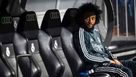 Una foto de Marcelo en el banquillo del Bernabéu / EFE