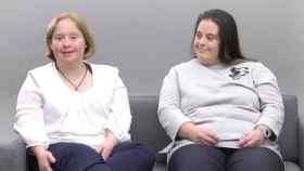 Imagen de archivo de dos mujeres con Síndrome de Down / EUROPA PRESS