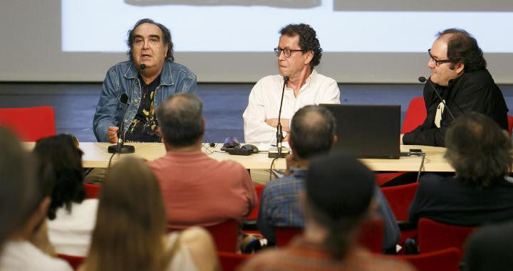 Ramón de España, Diego Carrasco y Carlos Mármol, presentando 'Letra Global' en el Bookstock.