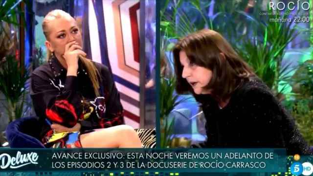 La colaboradora de 'Sálvame', Belén Esteban, y la presidenta de la Asociación Desterradas Hijas de Eva, Consuelo García del Cid / MEDIASET