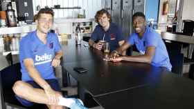 Una  foto de Sergi Roberto, Dembelé y Griezmann en su primer día de pretemporada / FCB