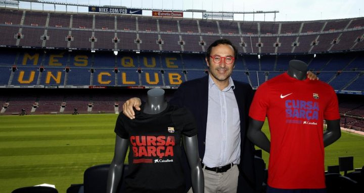 Oriol Tomàs presentando la Cursa Barça en el Camp Nou / FC Barcelona