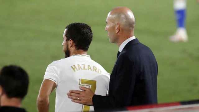 Eder Hazard junto a Zinedine Zidane /REDES