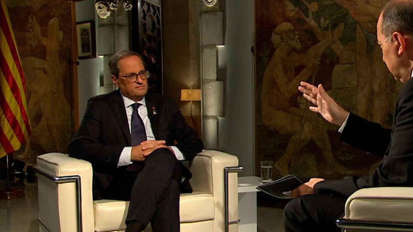 El presidente de la Generalitat, Quim Torra, entrevistado en TV3 / EFE