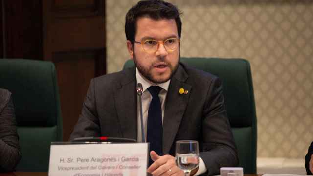 El vicepresidente de la Generalitat, Pere Aragonès, presentando el 'Plan de prevención y reducción del fraude fiscal y de fomento de las buenas prácticas tributarias 2019 2022'  / EUROPA PRESS