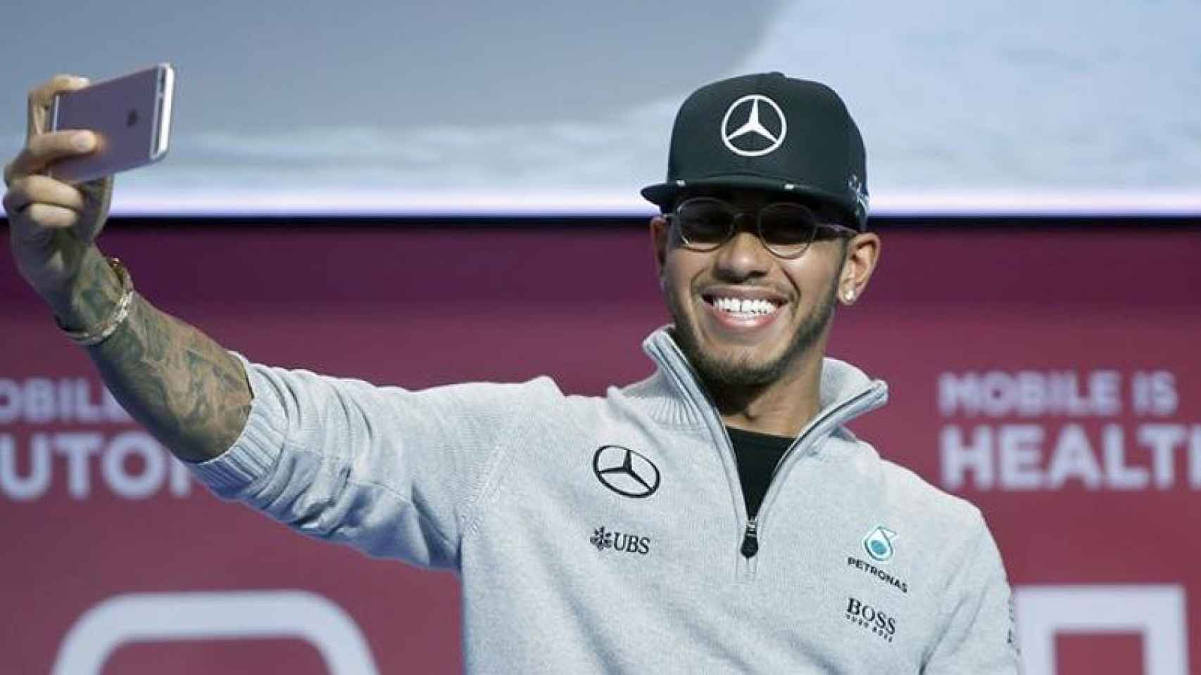 Lewis Hamilton, campeón de F1, ha sido la estrella del segundo día del MWC.