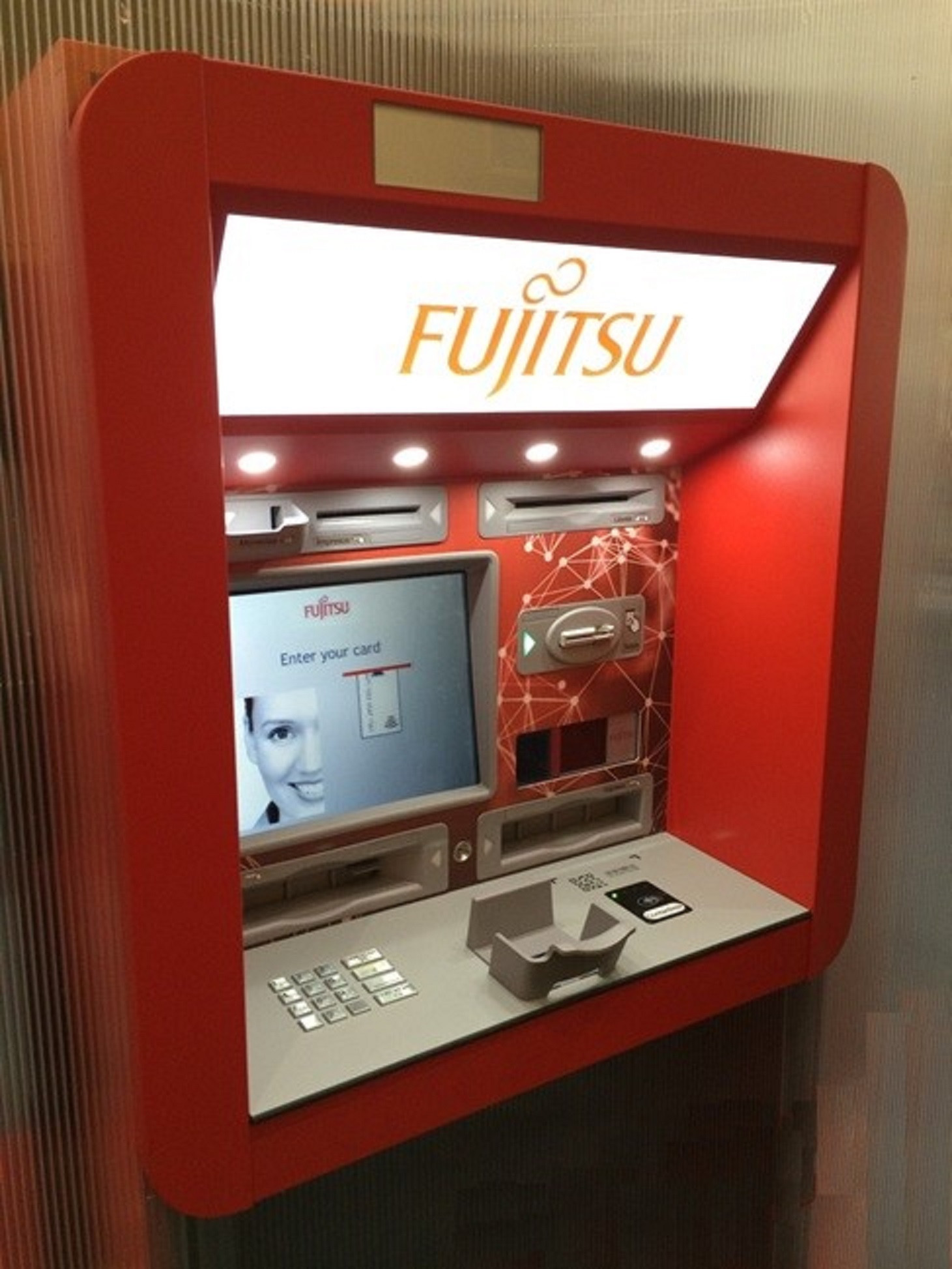 Cajero de Fujitsu / CEDIDA