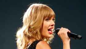 Taylor Swift cantando / jazills EN CREATIVE COMMONS