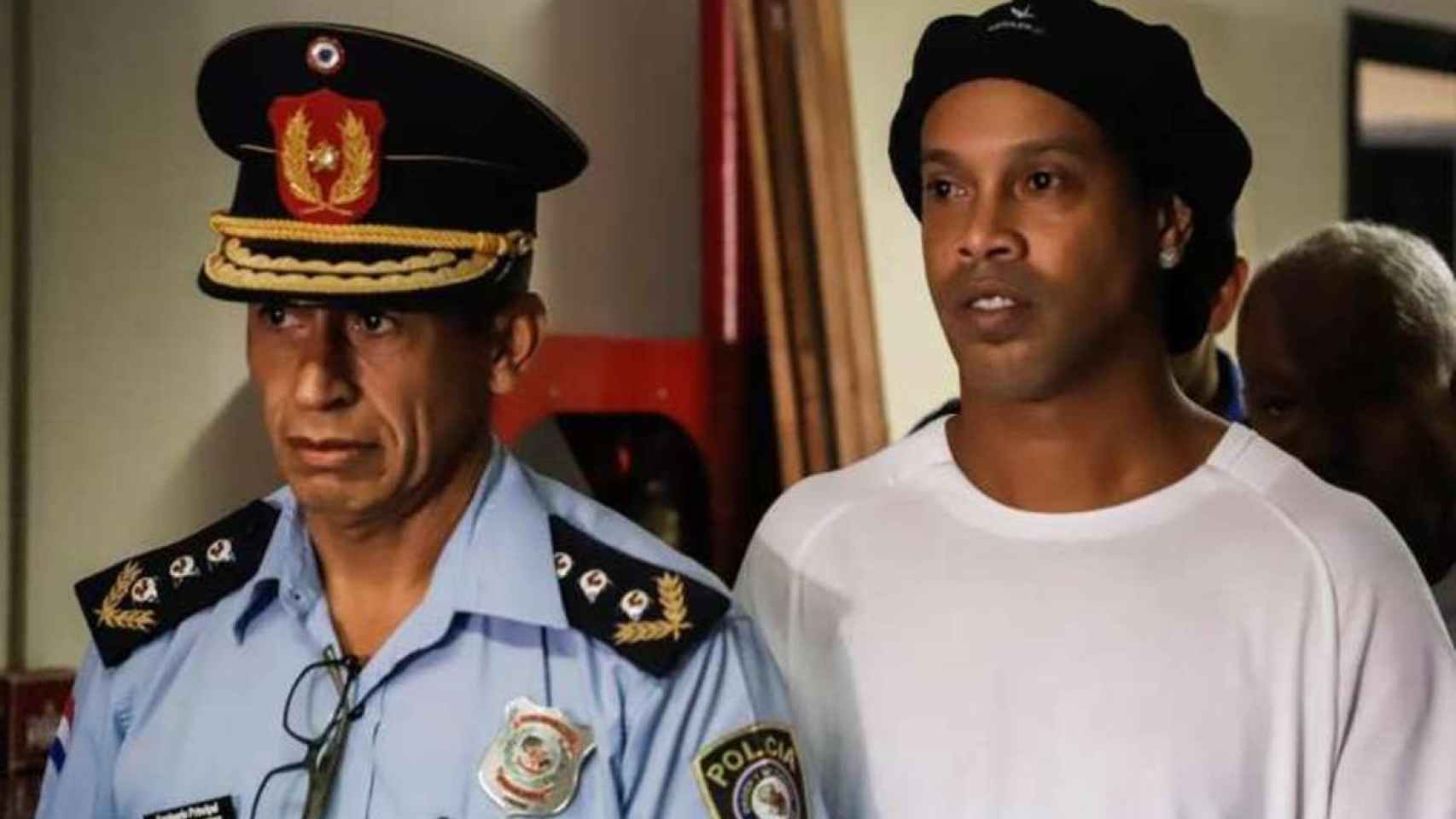 Ronaldinho en prisión