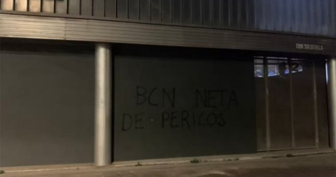 Pintadas contra el RCD Espanyol en los aledaños de Cornellá-El Prat / Aldea Perica