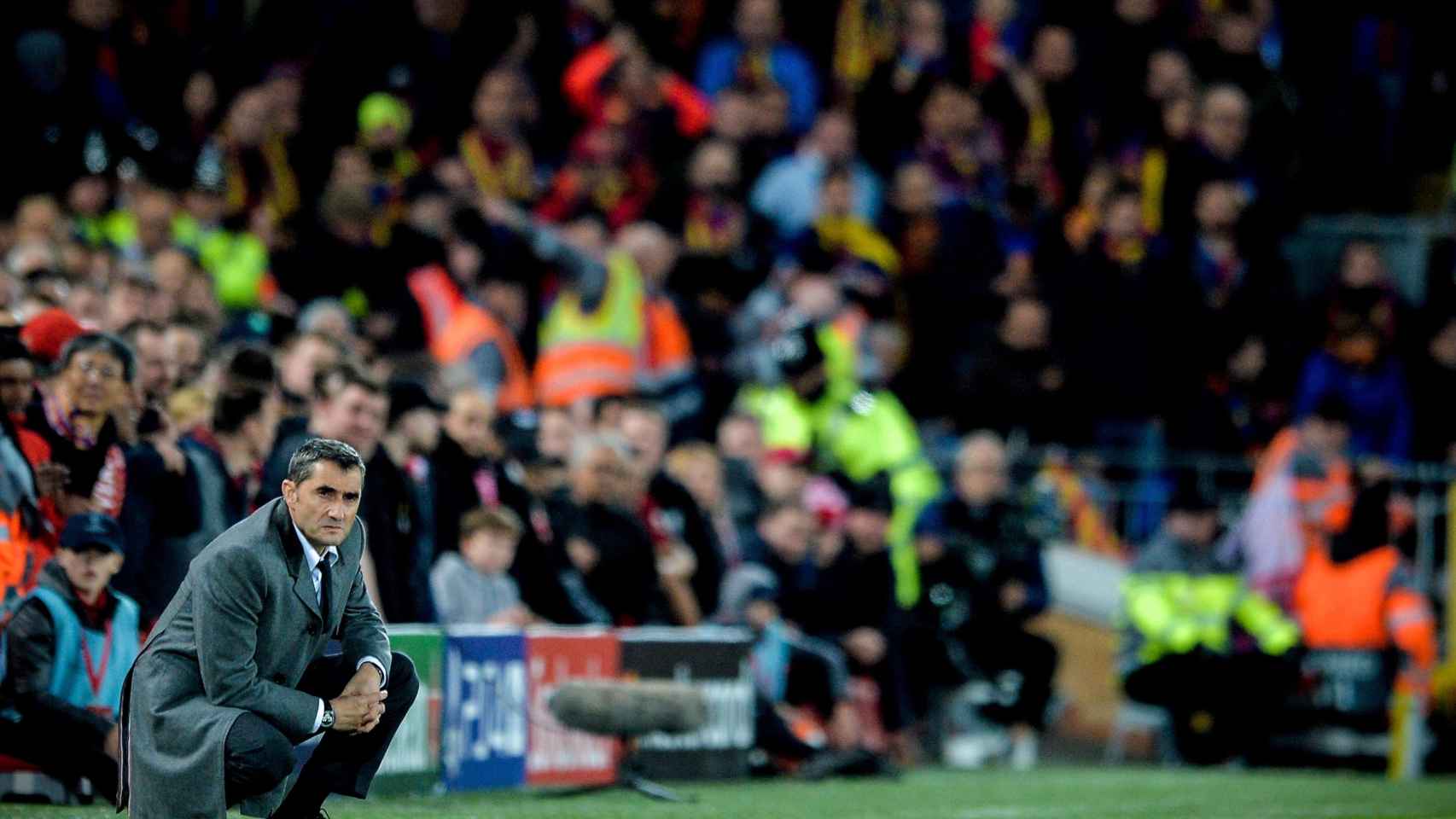 Valverde en Anfield durante el Liverpool-Barça (4-0) / EFE