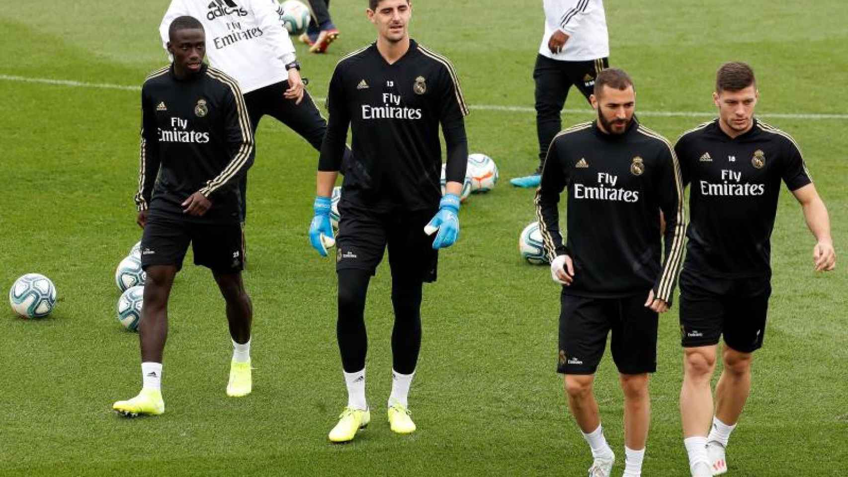 Los jugadores del Real Madrid en un entrenamiento / EFE