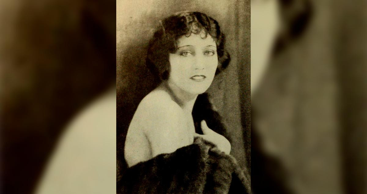 Gloria Swanson en Photoplay, 1922 / WIKIPEDIA