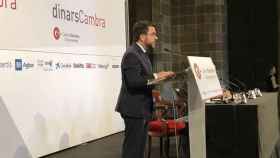 El vicepresidente y consejero de Economía de la Generalitat, Pere Aragonès, en una conferencia en la Cámara de Comercio de Barcelona / CG
