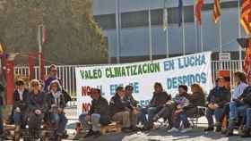 Los trabajadores de Valeo protestan en la puerta de la factoría