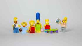 Fotografía de muñecos que representan 'Los Simpson', serie que ha profetizado la nueva convocatoria electoral / PIXABAY