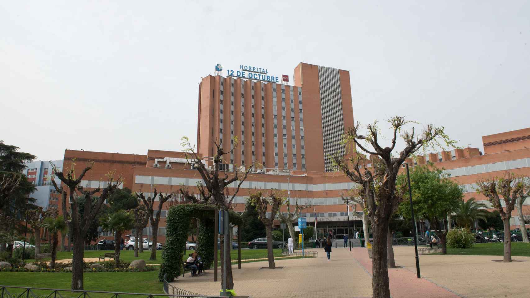 Zonas externas pertenecientes al Hospital 12 de Octubre de Madrid / EP