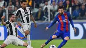 Leo Messi, en una acción contra la Juventus | EFE