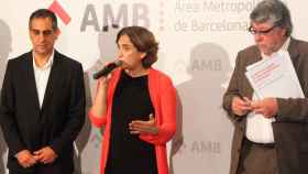 Ada Colau, (c) alcaldesa de Barcelona y presidenta del AMB, en una comparecencia pública / CG