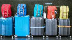 Una imagen de maletas de viajes en el aeropuerto / PIXABAY