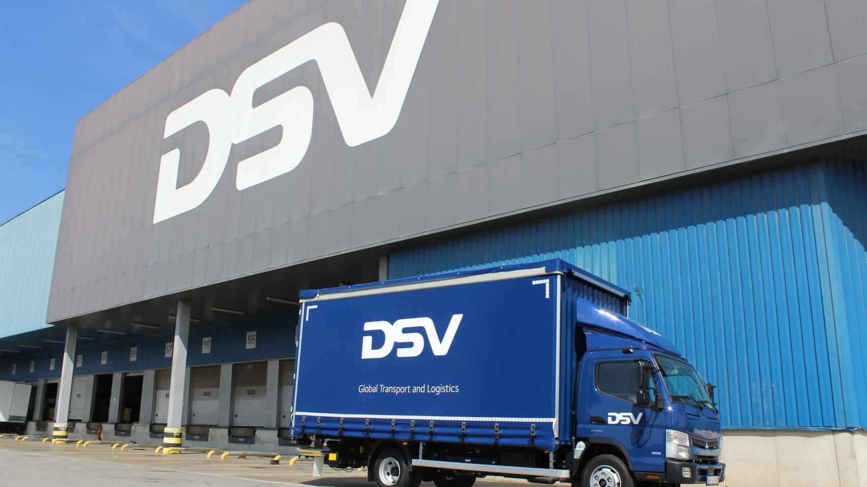 La sede de la logística DSV en Rubí / DSV