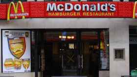 McDonald's es muy popular en la ciudad de París.