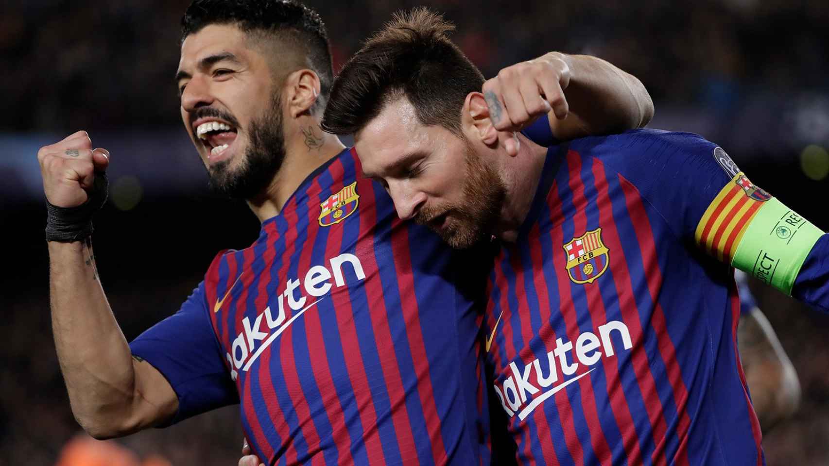 Leo Messi, junto a Luis Suárez; futbolistas del Barça | EFE