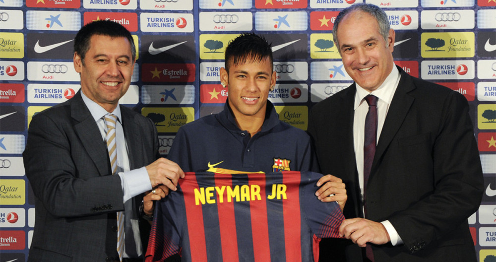 Bartomeu y Zubizarreta presentan el fichaje de Neymar en 2013 / FCB