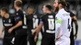 Sergio Ramos, lamentando el empate del Real Madrid | EFE