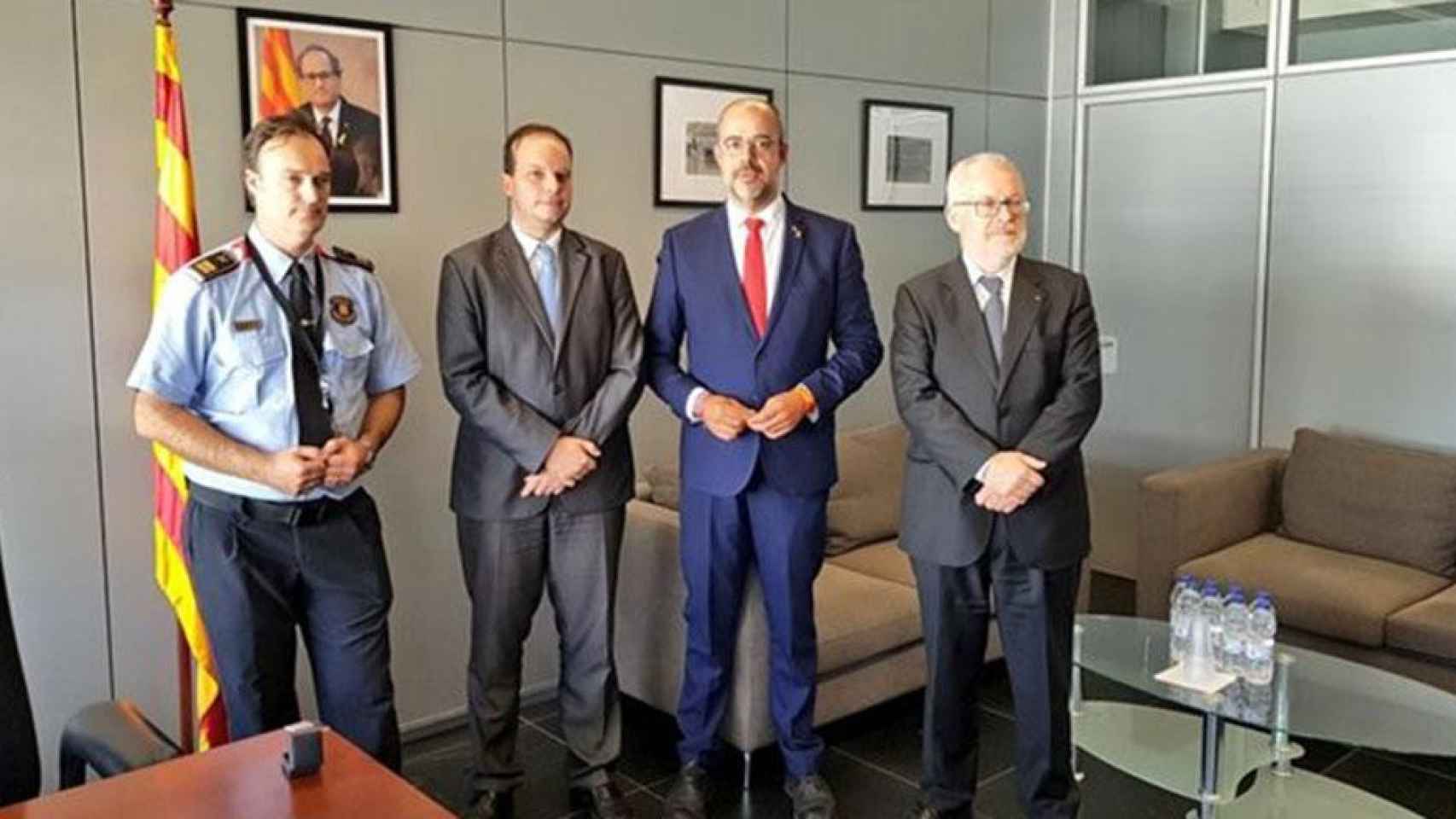 El jefe de los Mossos Eduard Sallent, el director de la Policía Autonómica, Pere Ferrer; el consejero de Interior, Miquel Buch, y el secretario general de Interior, Brauli Duart (de izquierda a derecha) / EUROPA PRESS duart