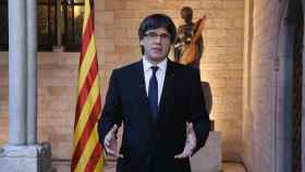 Carles Puigdemont, presidente de la Generalitat, en su declaración institucional de Sant Jordi.