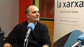 El humorista y activista independentista Toni Albà, en los estudios de La Xarxa