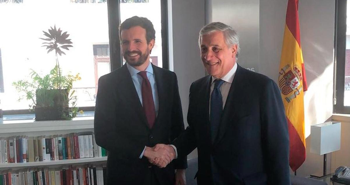 El presidente del PP, Pablo Casado, y el expresidente del Parlamento Europeo, Antonio Tajani / TWITTER