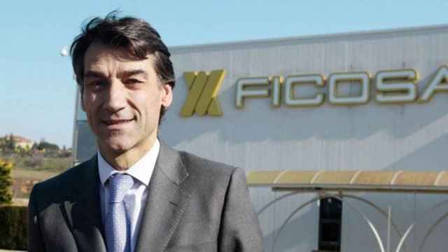 Xavier Pujol, consejero delegado de Ficosa ante la sede social del grupo en Viladecavalls (Barcelona) / CG