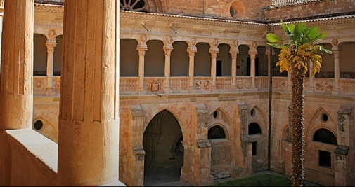 turismo monasterio claustro huerta