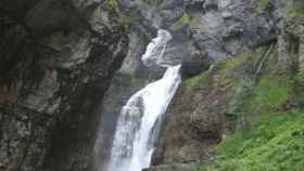 Cola de Caballo, cascada natural considerada por 'The Guardian' como la mejor del mundo / EXCURSIONESPORHUESCA.ES