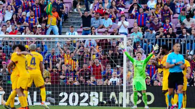 El FC Barcelona, celebrando el triunfo contra el Atlético en el Camp Nou / FCB