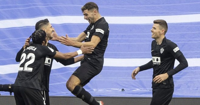 Lucas Boyé celebra con euforia su gol contra el Real Madrid / EFE