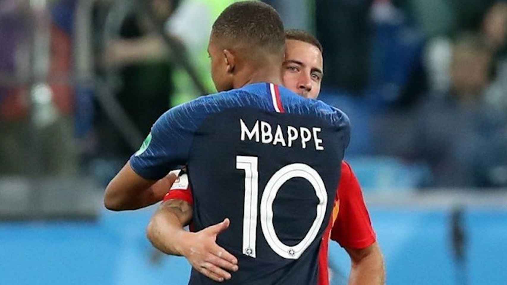 Una foto de Kylian Mbappé y Eden Hazard en el Mundial de Rusia / EFE