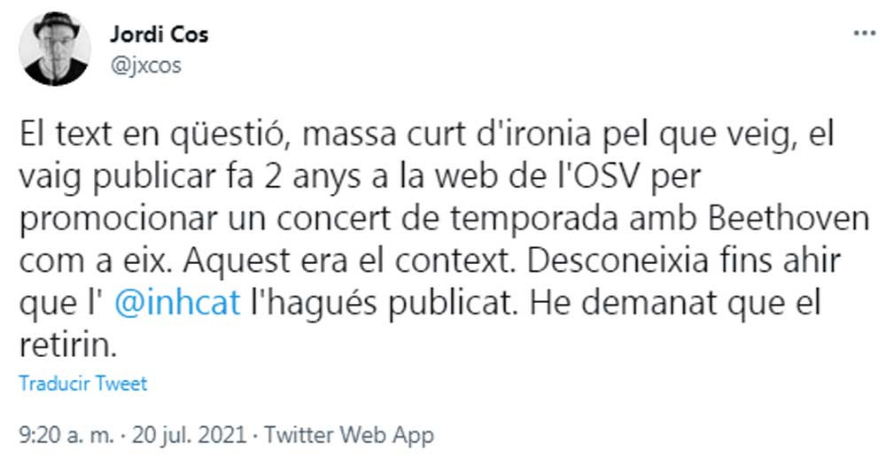 Jordi Cos, aclarando que su artículo era satírico en Twitter