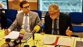 El secretario general de Diplocat, Albert Royo, y el presidente del Consejo Asesor para la Transición Nacional, Carles Viver Pi-Suner