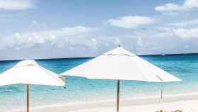 Playas de arena blanca en el litoral de Turks & Caicos