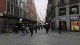 Inicio de la calle Preciados, una de las arterias de Madrid con más comercio / CG