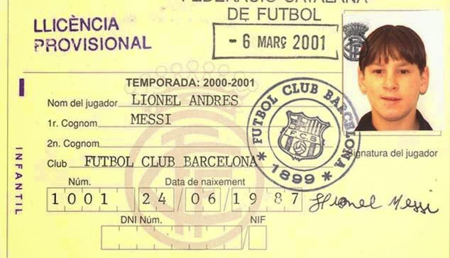 Primer carnet de Leo Messi