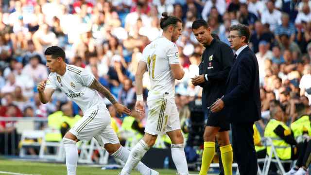 James Rodríguez, sustituyendo a Bale en el Real Madrid | EFE